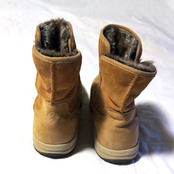 Columbia Suede Faux Fur Lined Boots - Picture 2 of 8